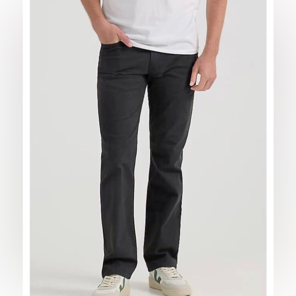 Lee Men’s Extreme Motion Regular Straight Black Twill Jeans size 34x36 brand new